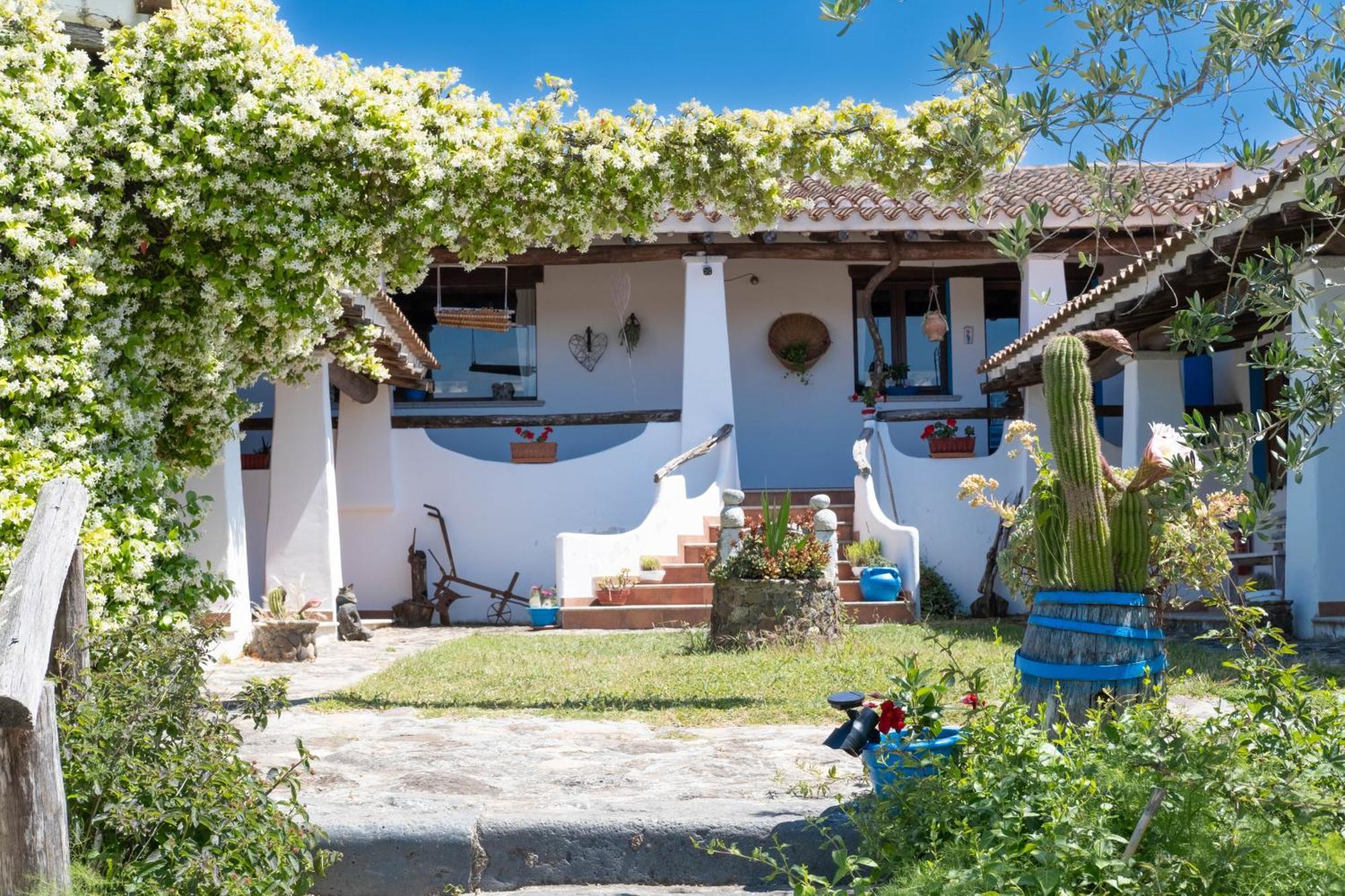 Tenuta Don Ballore Galtellì Extérieur photo